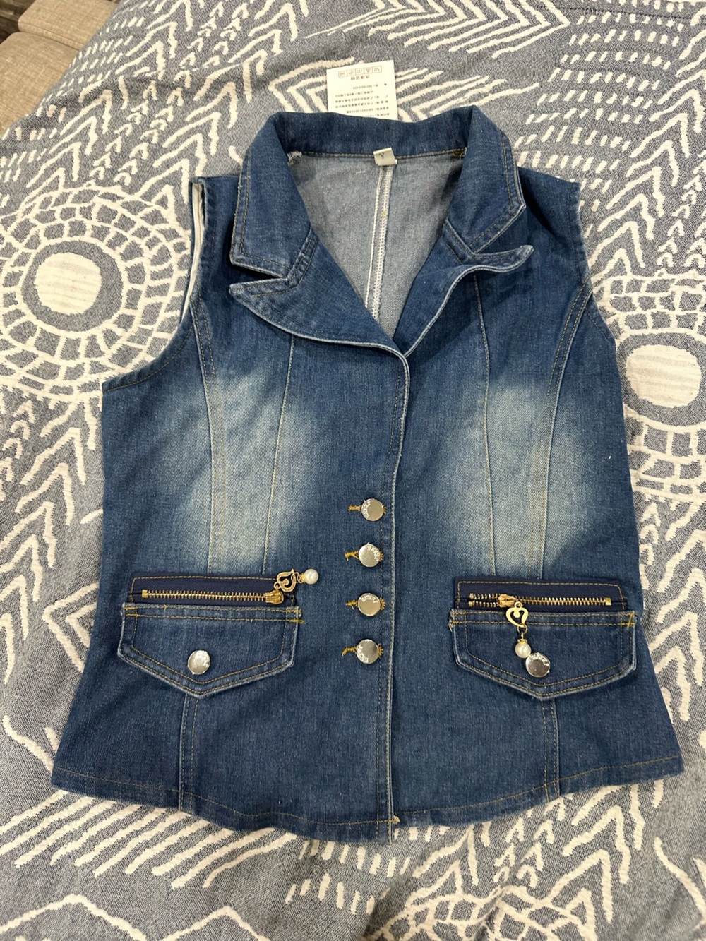 Women’s Sleeveless Denim Vest - Blue